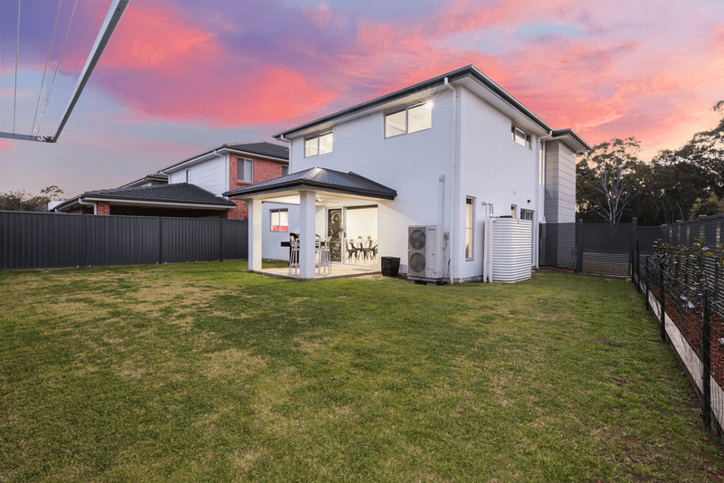 22 Armoury Road, JORDAN SPRINGS, NSW 2747