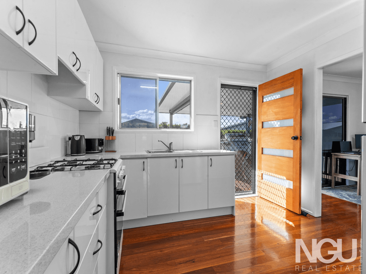 96 Moores Pocket Road, Moores Pocket, QLD 4305