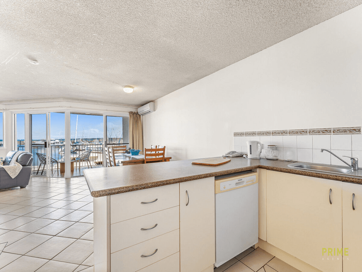 37/17 Buccaneer Drive, Urangan, QLD 4655