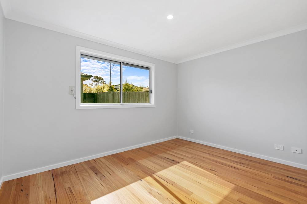 36 Campbell Grove, LAKES ENTRANCE, VIC 3909