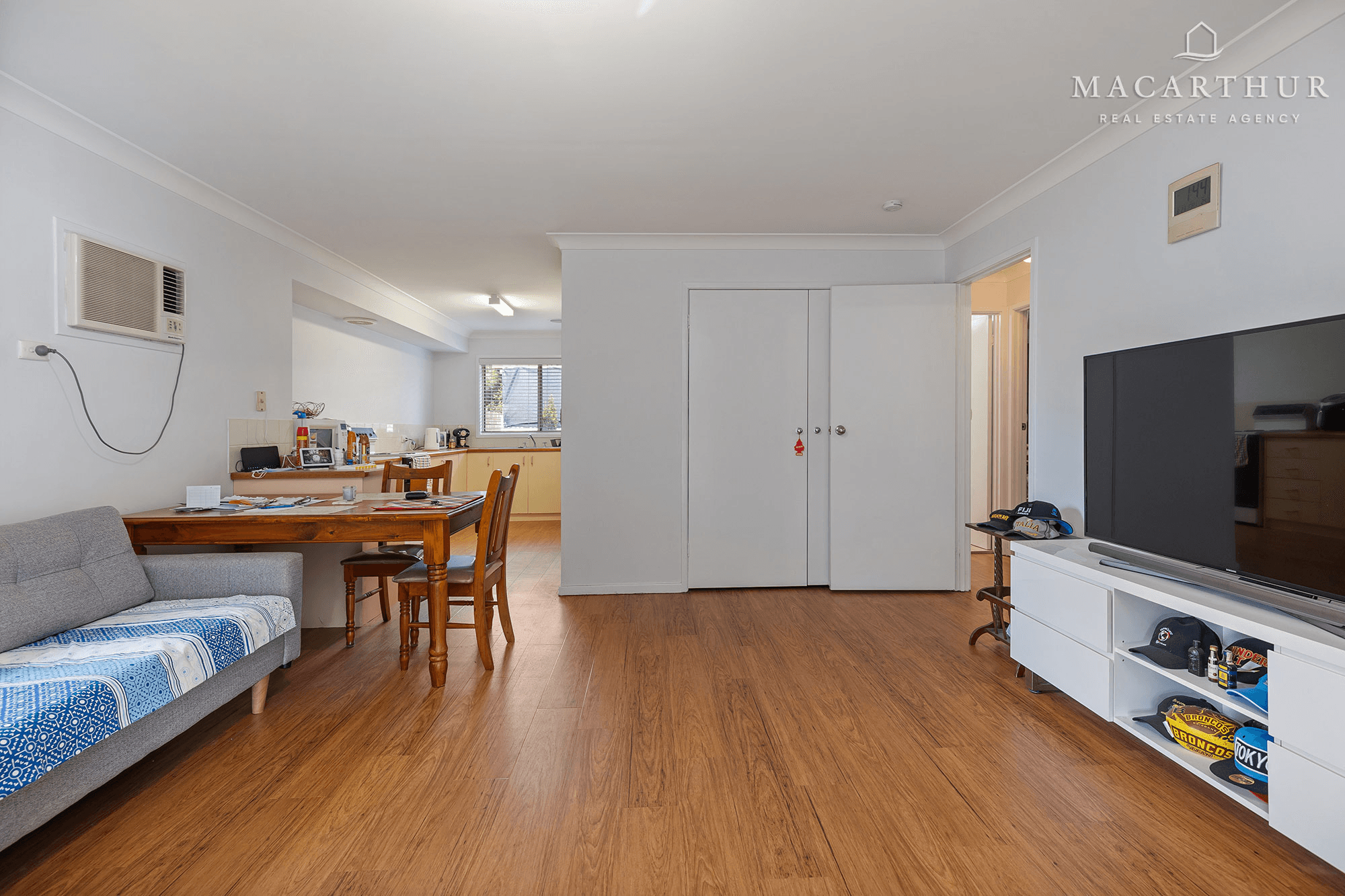 2/54 Adjin Street, Mount Austin, NSW 2650