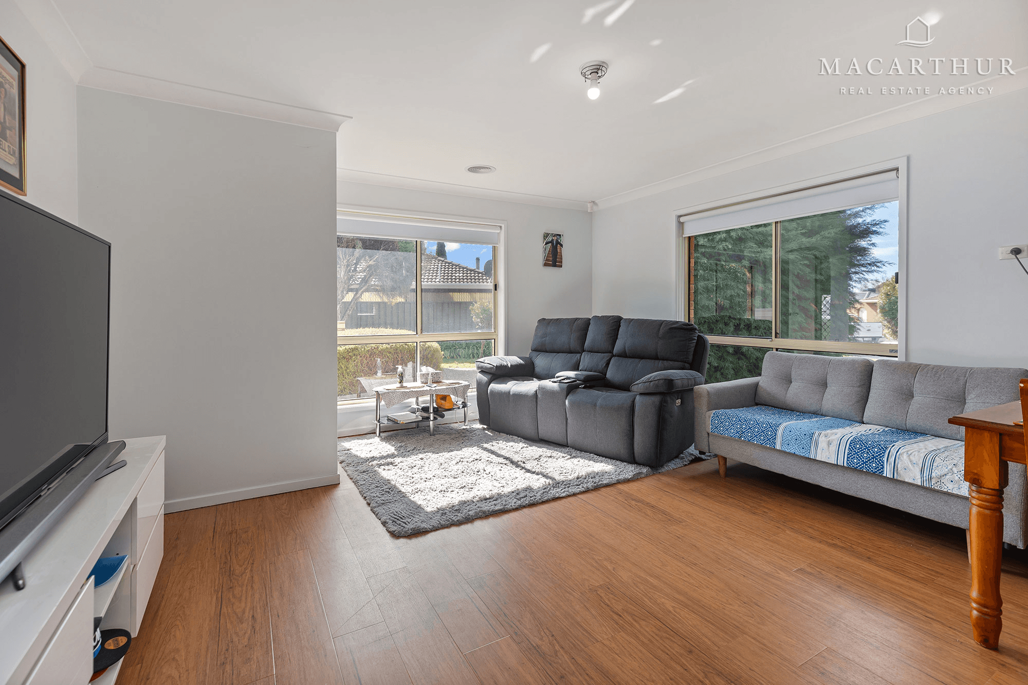 2/54 Adjin Street, Mount Austin, NSW 2650