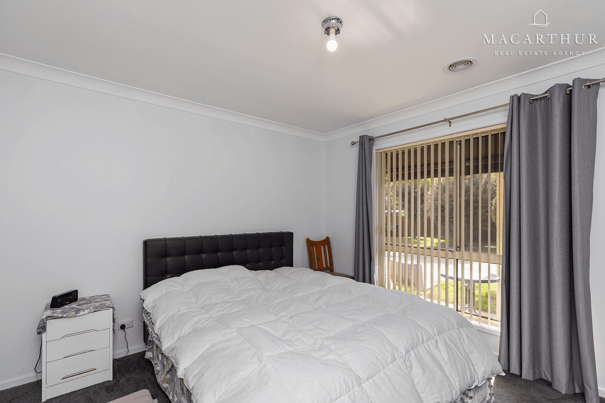 2/54 Adjin Street, Mount Austin, NSW 2650