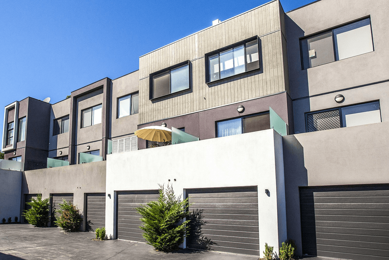 35a Cambridge Road, MOOROOLBARK, VIC 3138