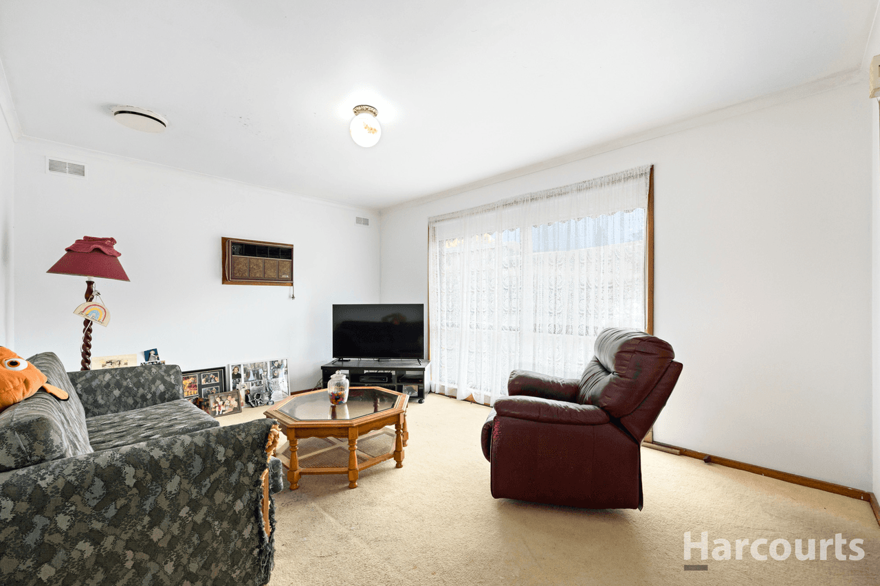 1/32 Mitchells Road, MOE, VIC 3825