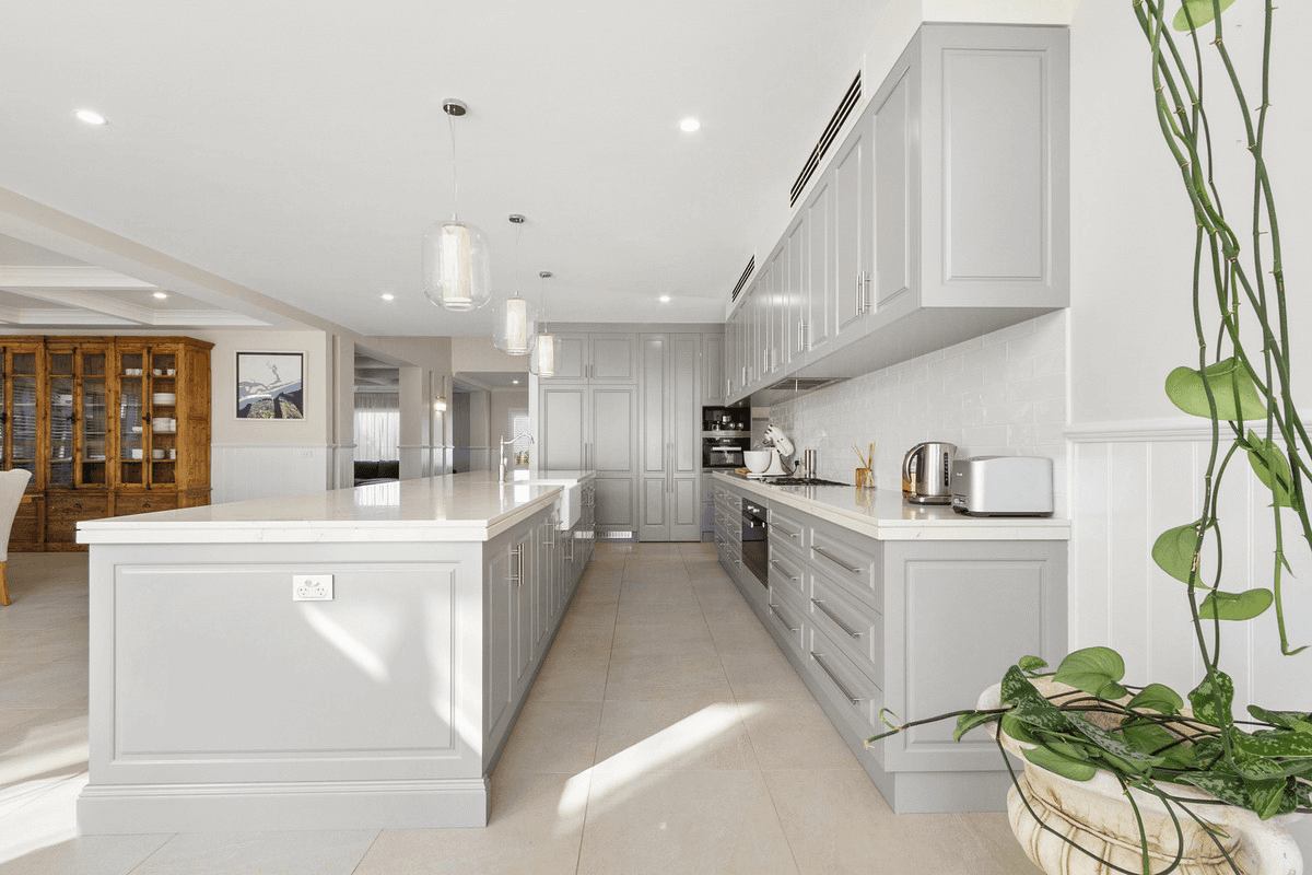 92 Hazel Road, Kalimna, VIC 3909