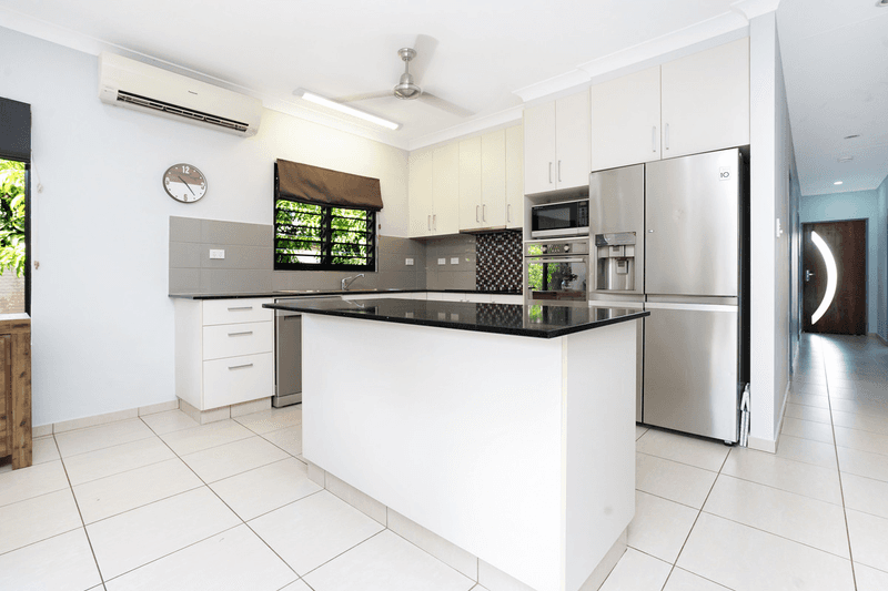 11 Balikpapan Court, JOHNSTON, NT 0832