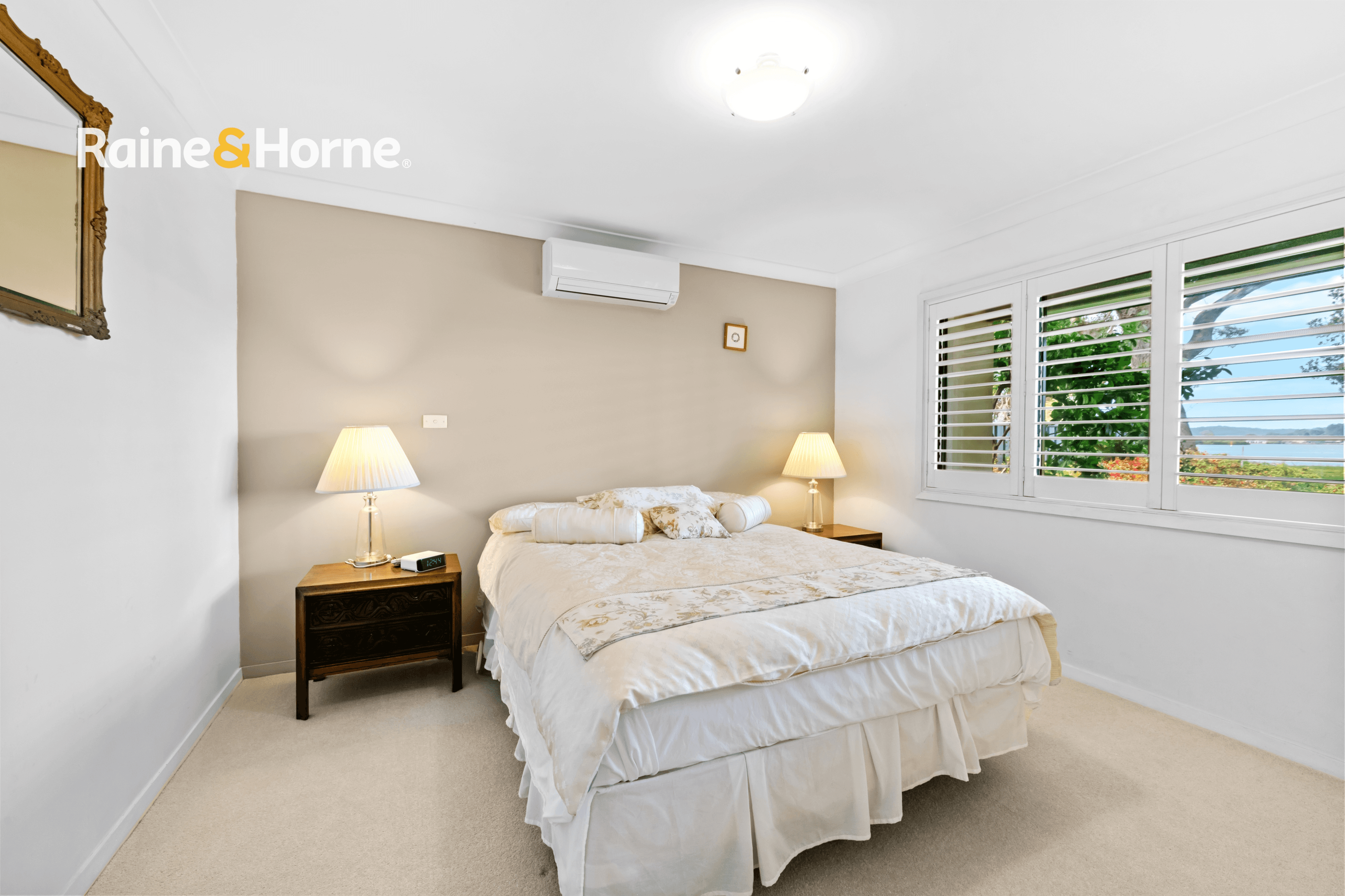 300 Burge Road, WOY WOY, NSW 2256