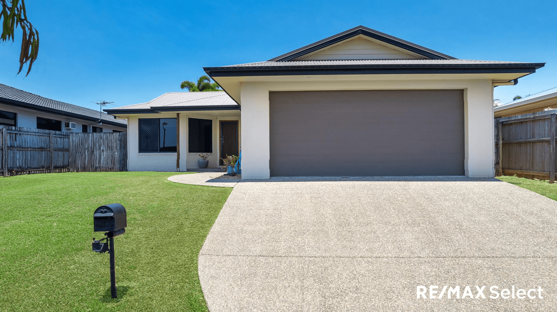 7 Townsend Street, BUCASIA, QLD 4750