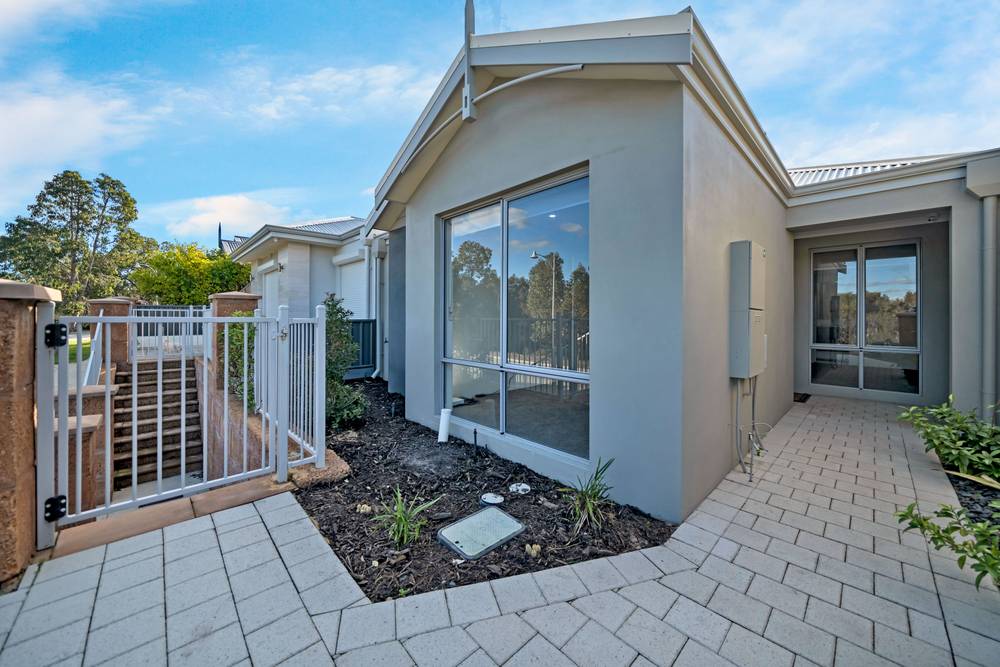 49 Cuddlepie Turn, Banksia Grove, WA 6031