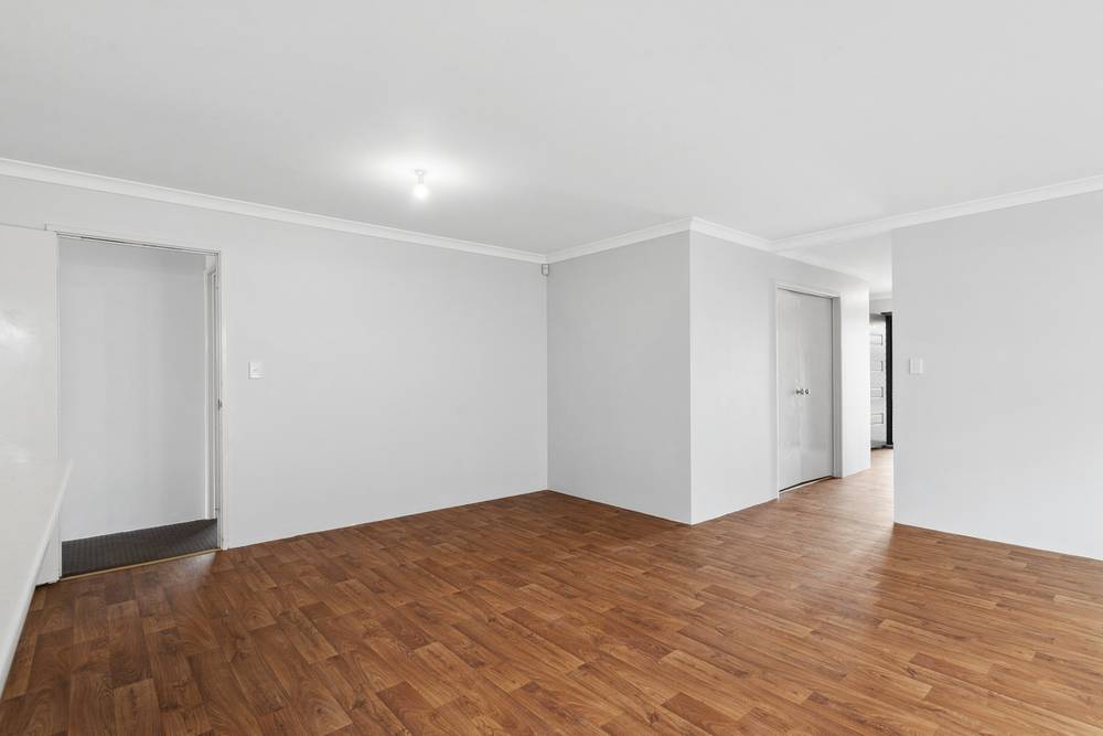 9 Riverland Drive, Ellenbrook, WA 6069