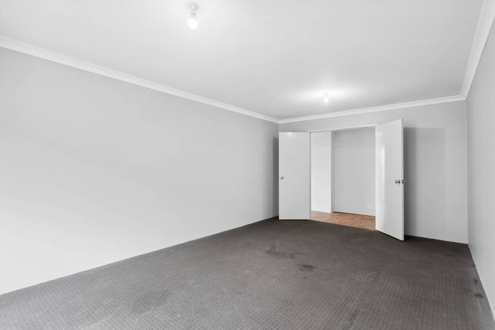 9 Riverland Drive, Ellenbrook, WA 6069