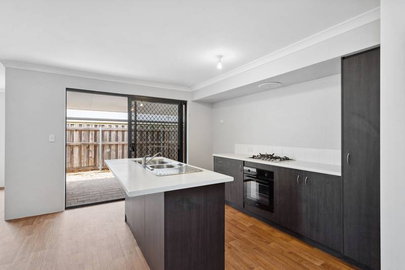 9 Riverland Drive, Ellenbrook, WA 6069