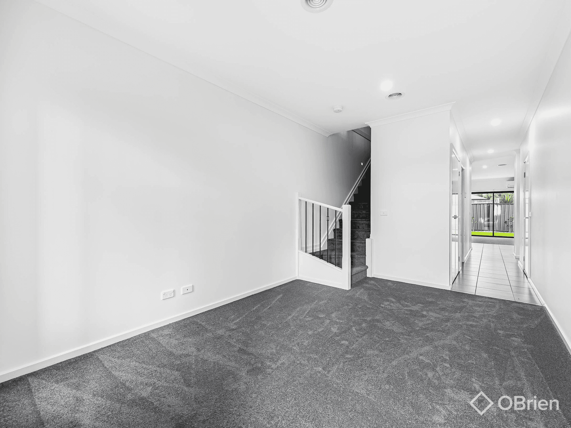 1/2 Glamis Court, Derrimut, VIC 3026