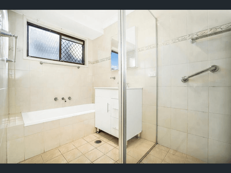 28 Kenyon Crescent, DOONSIDE, NSW 2767