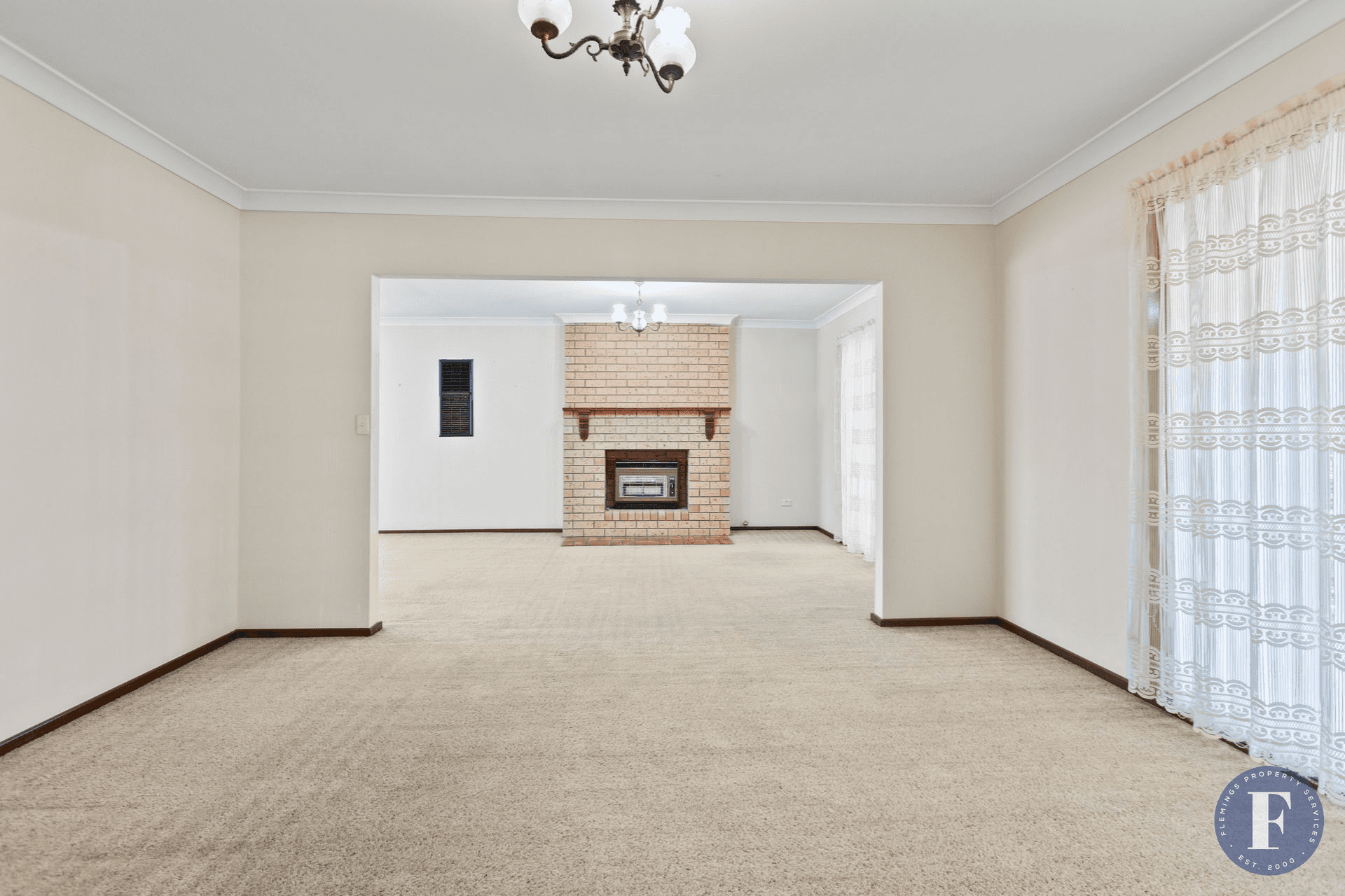 15 Main Street, Young, NSW 2594