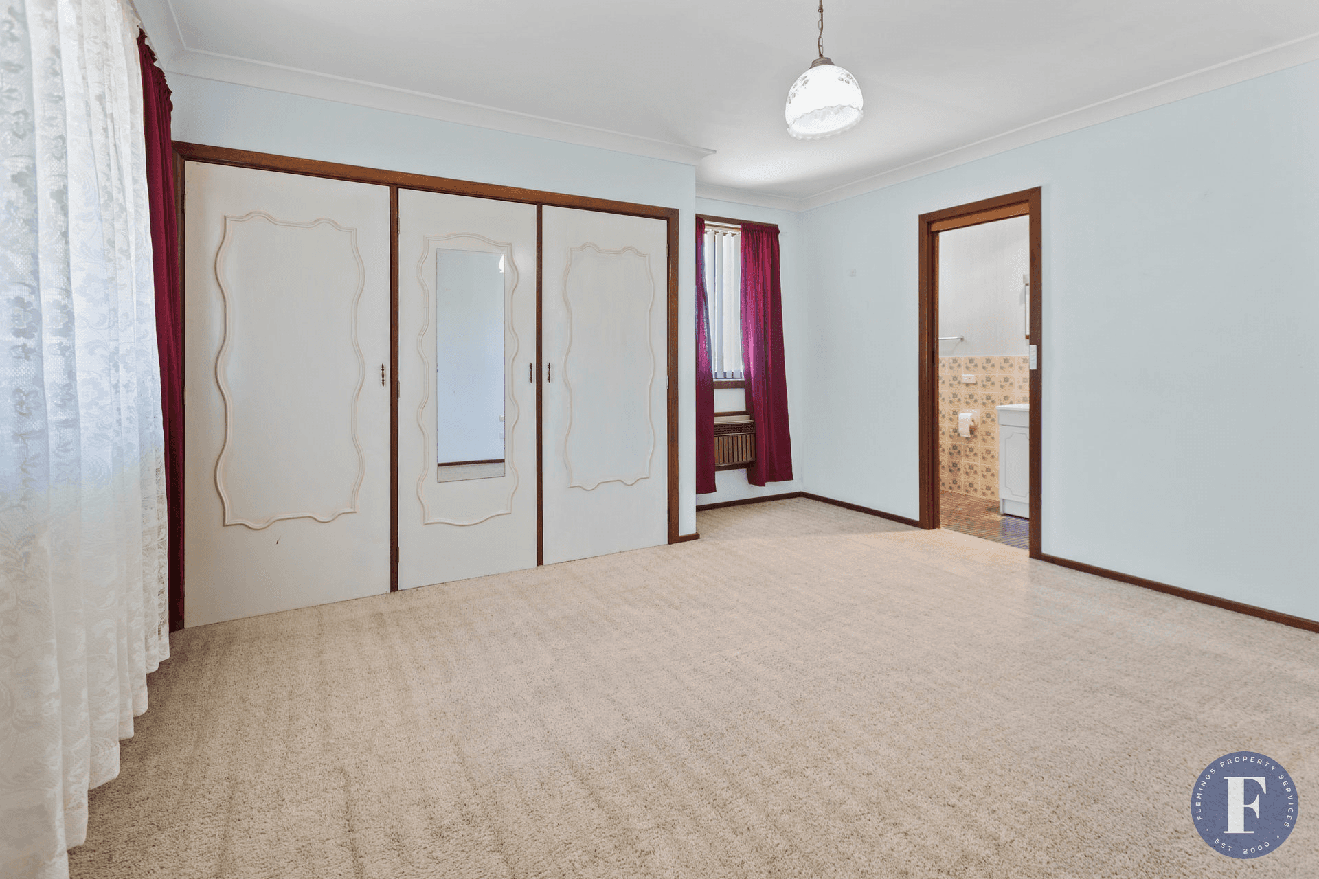 15 Main Street, Young, NSW 2594