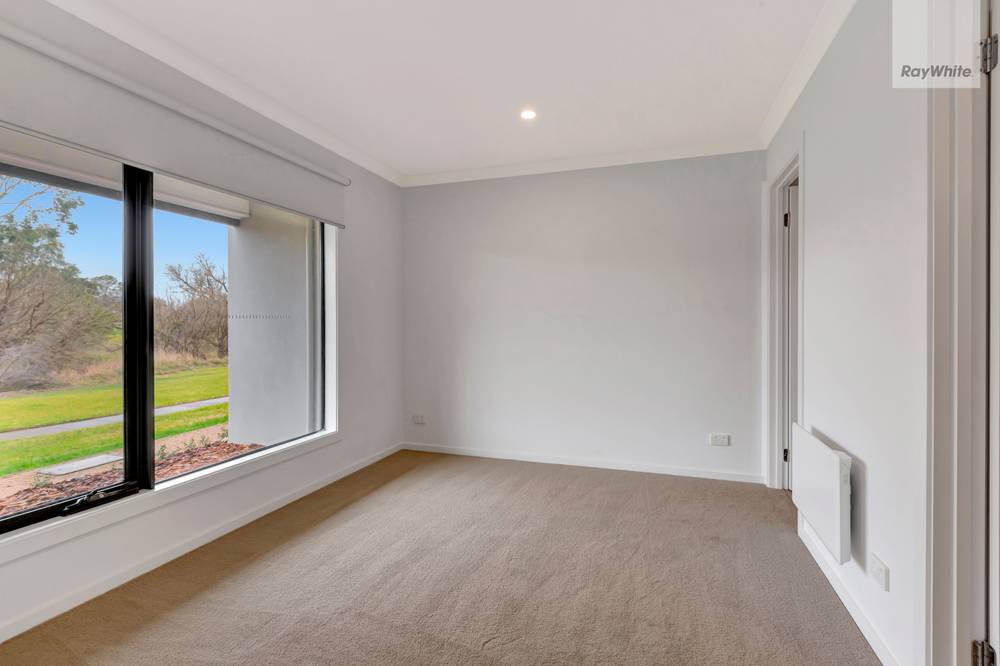 4/50 Plush Circuit, EPPING, VIC 3076