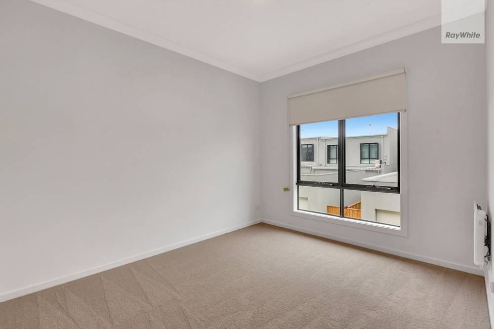4/50 Plush Circuit, EPPING, VIC 3076