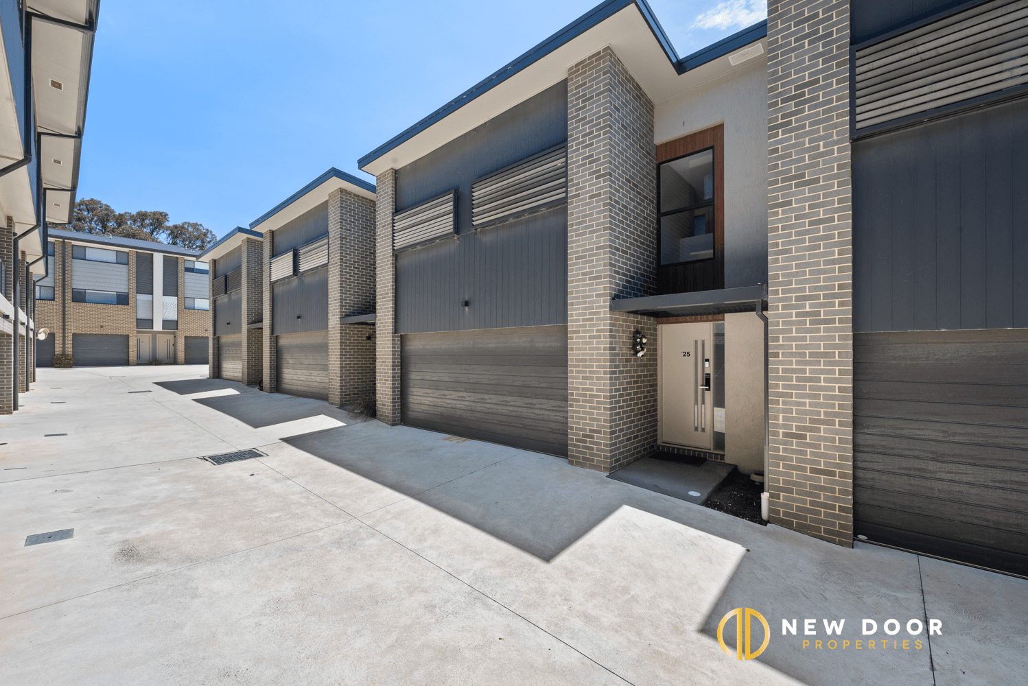 25/1 Bon Scott Crescent, MONCRIEFF, ACT 2914
