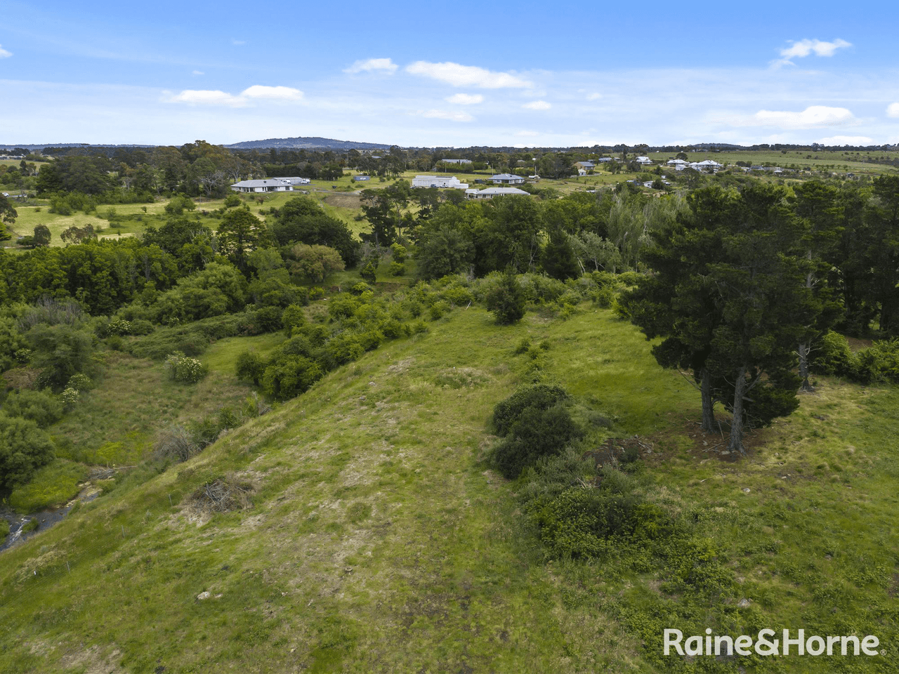 4 Butters Close, RIDDELLS CREEK, VIC 3431