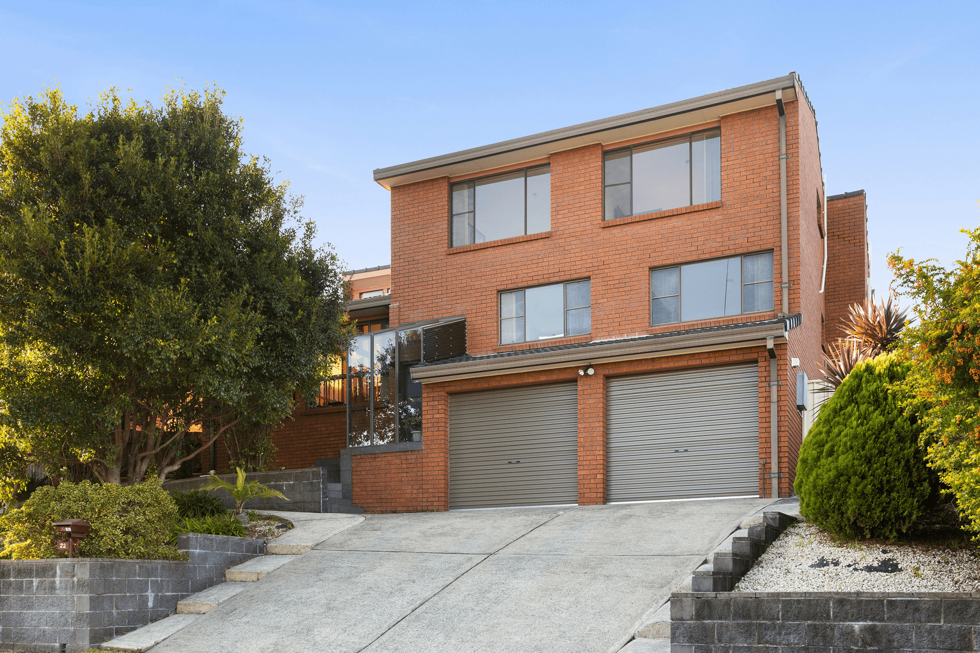 22 Burgess Avenue, Figtree, NSW 2525