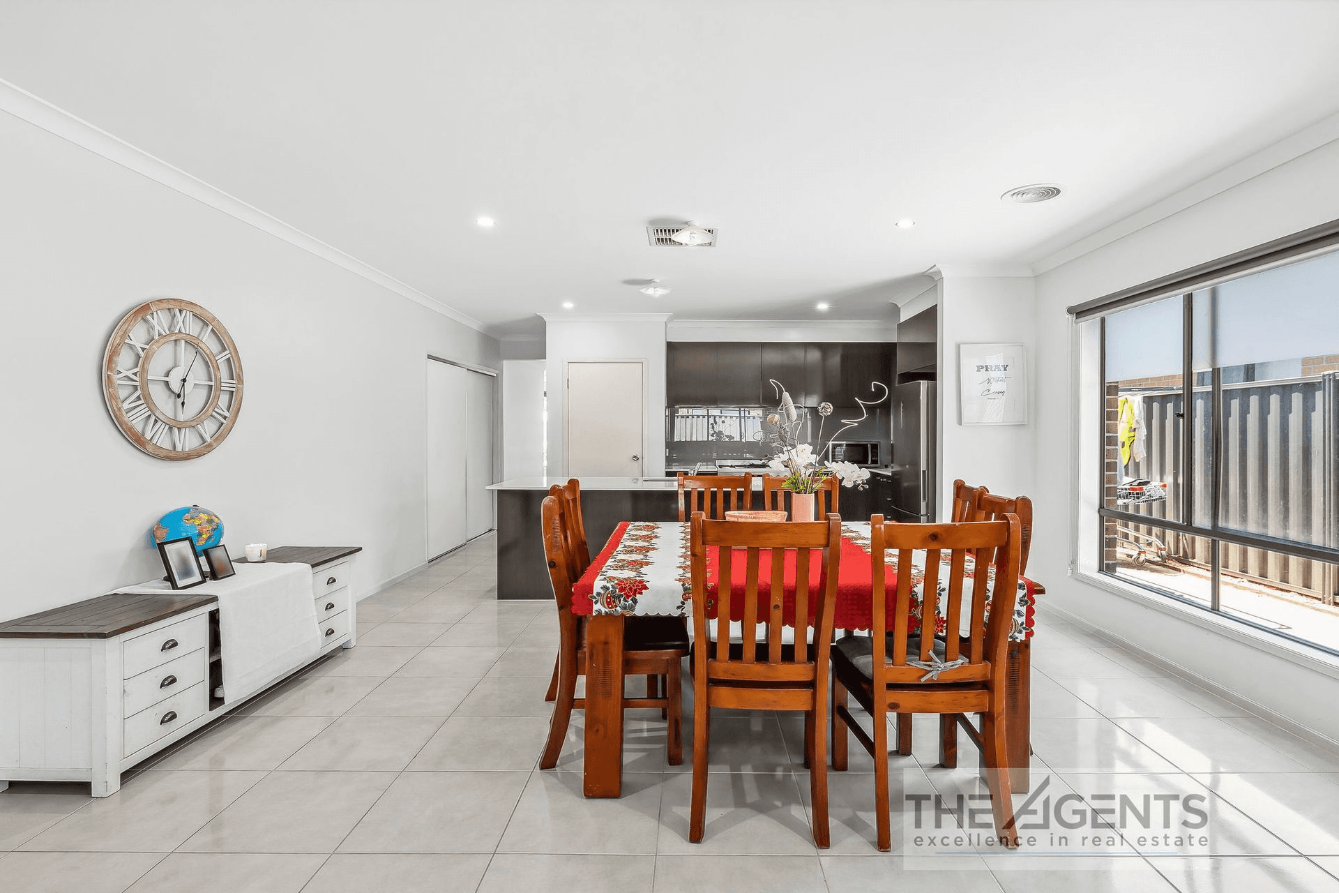 1045 Leakes Road, Tarneit, VIC 3029