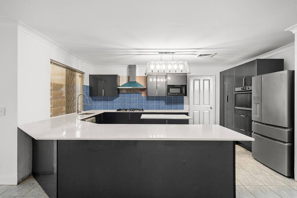 8 Lakeview Close, Norwest, NSW 2153