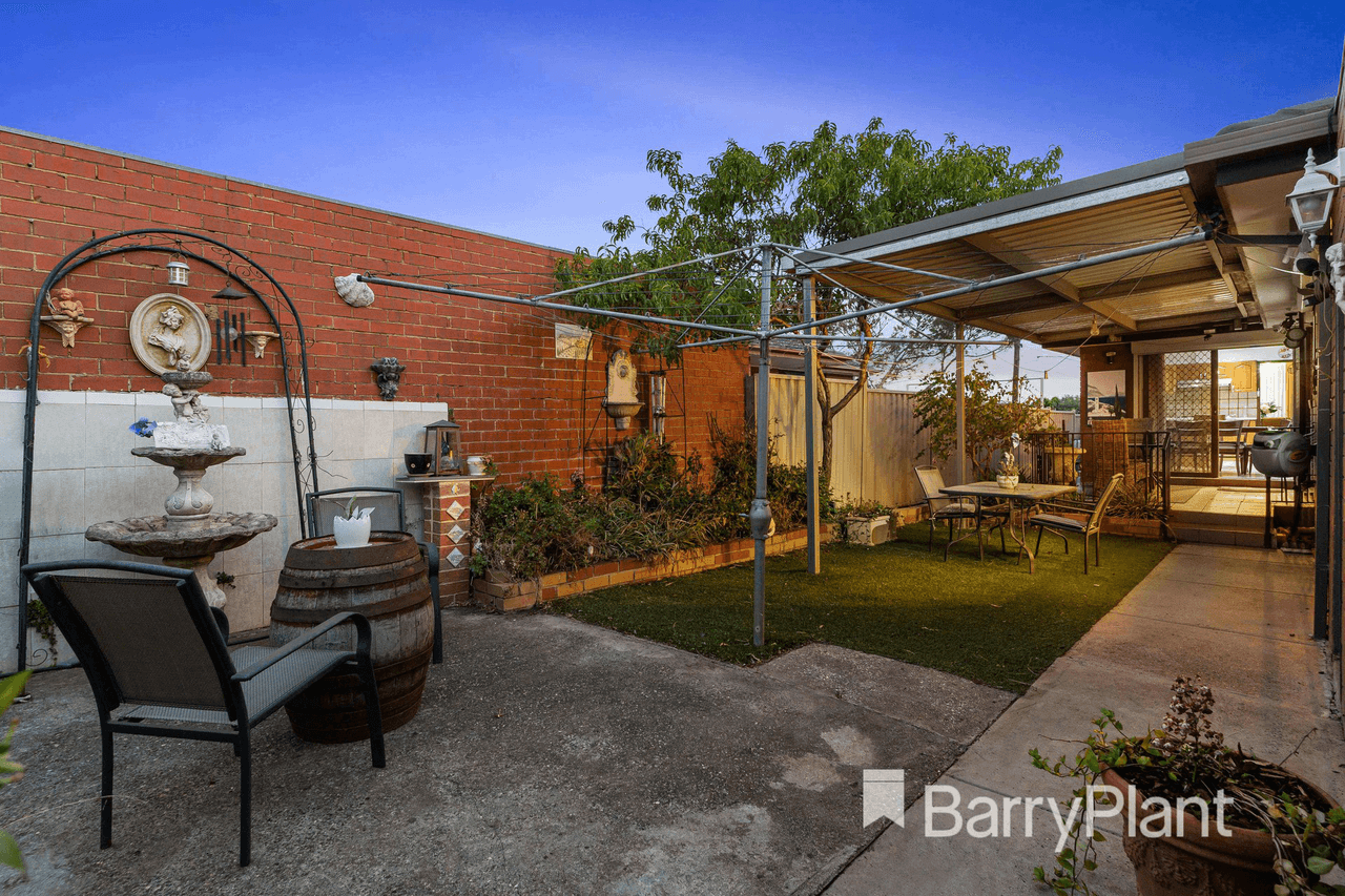 4 Tintern Grove, St Albans, VIC 3021