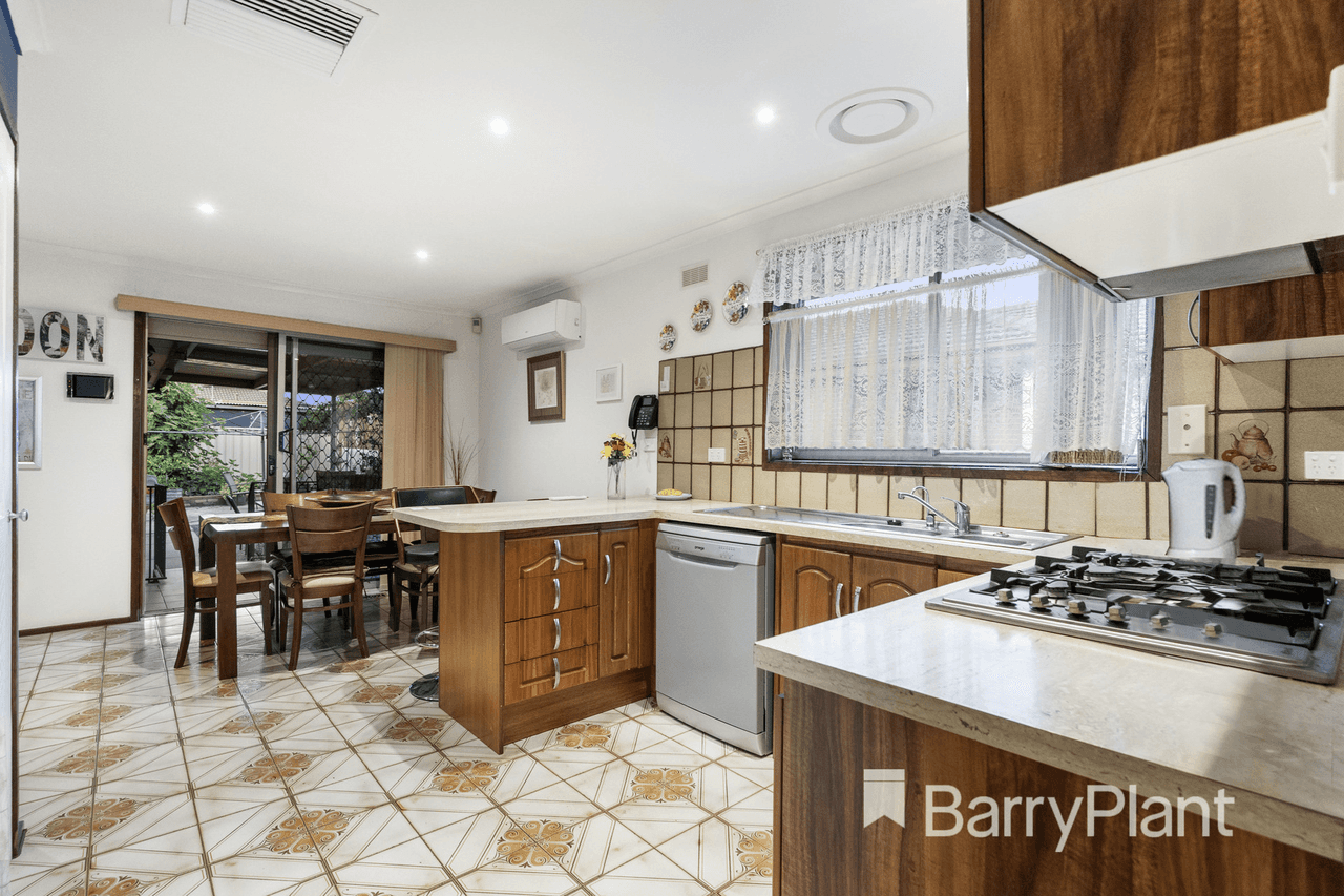 4 Tintern Grove, St Albans, VIC 3021