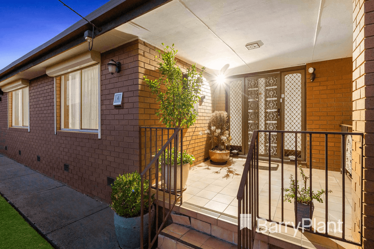 4 Tintern Grove, St Albans, VIC 3021