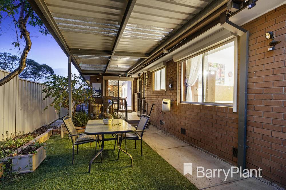 4 Tintern Grove, St Albans, VIC 3021