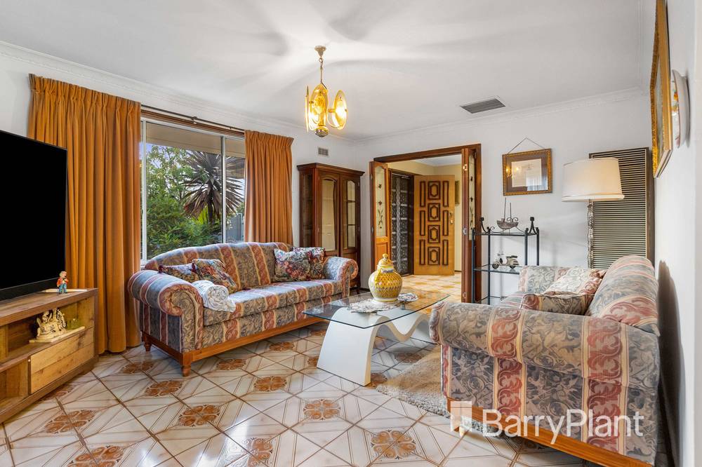 4 Tintern Grove, St Albans, VIC 3021