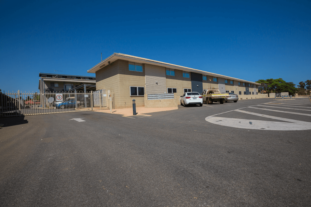 2/4 Clam Court, South Hedland, WA 6722