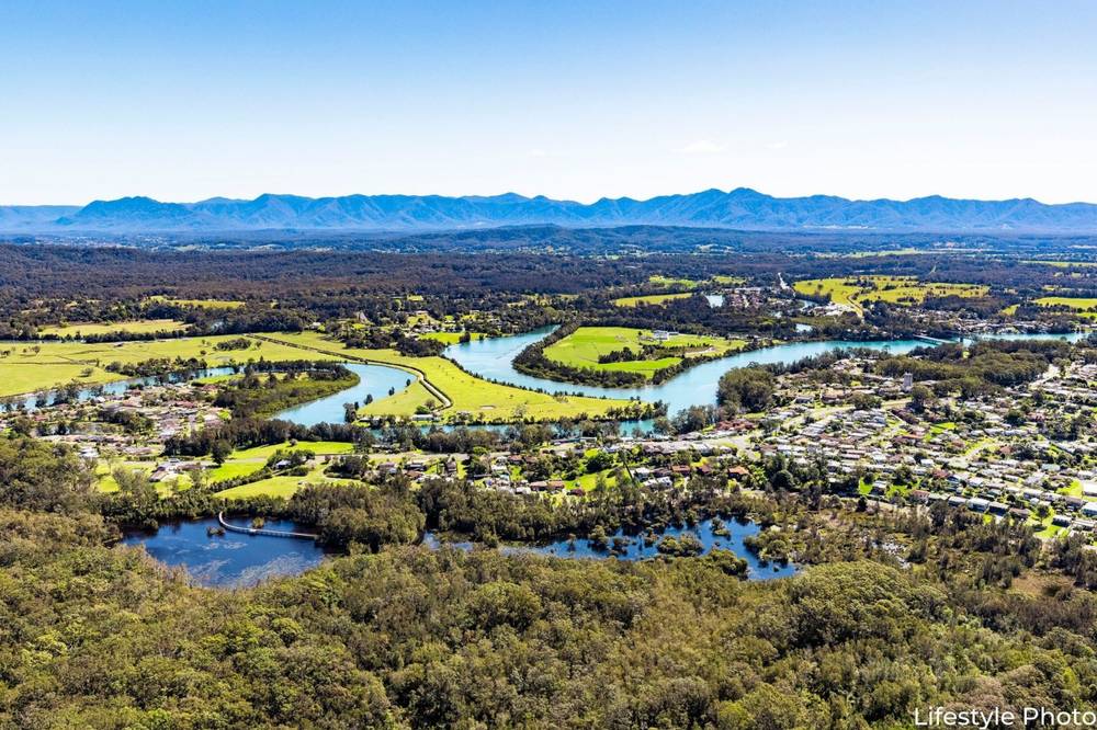 32 Angophora Crescent, URUNGA, NSW 2455