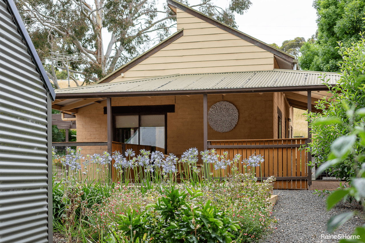 93a North Road, NAIRNE, SA 5252