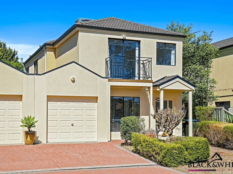 21 The Crescent, POINT COOK, VIC 3030