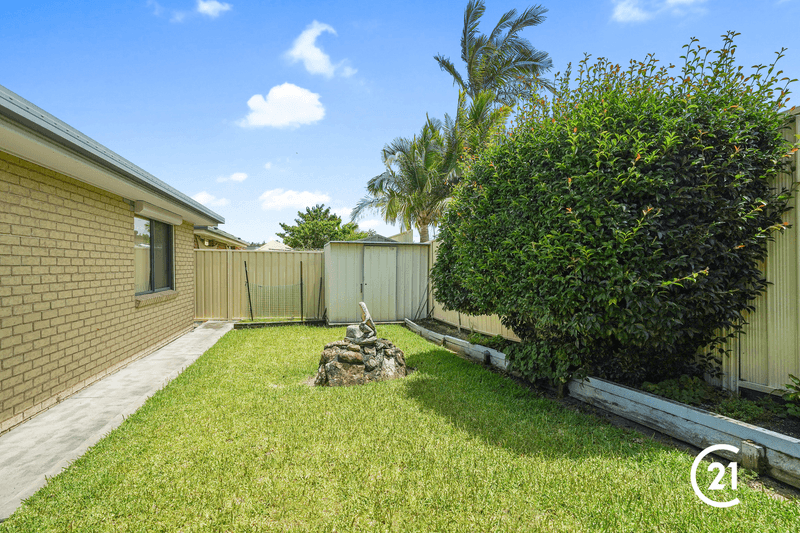 27 Marsden Road, Blue Haven, NSW 2262