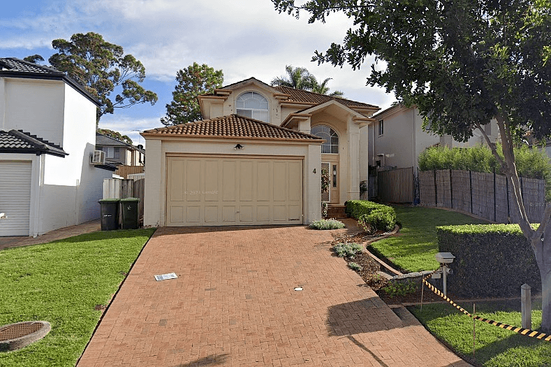 4 Eucalyptus Court, Picnic Point, NSW 2213