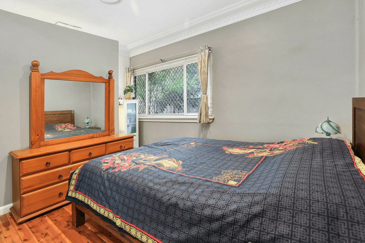 44 & 44a Portico Parade, TOONGABBIE, NSW 2146