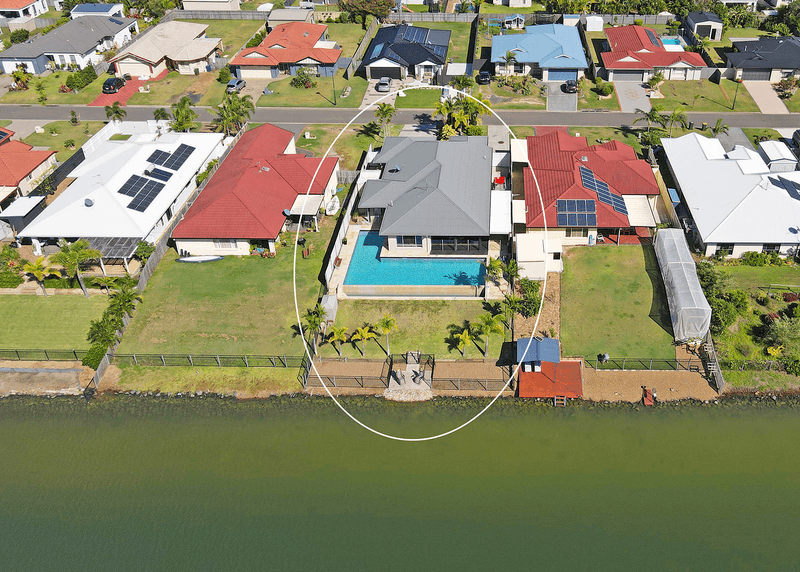 10 Earl St Vincent Circuit, ELI WATERS, QLD 4655