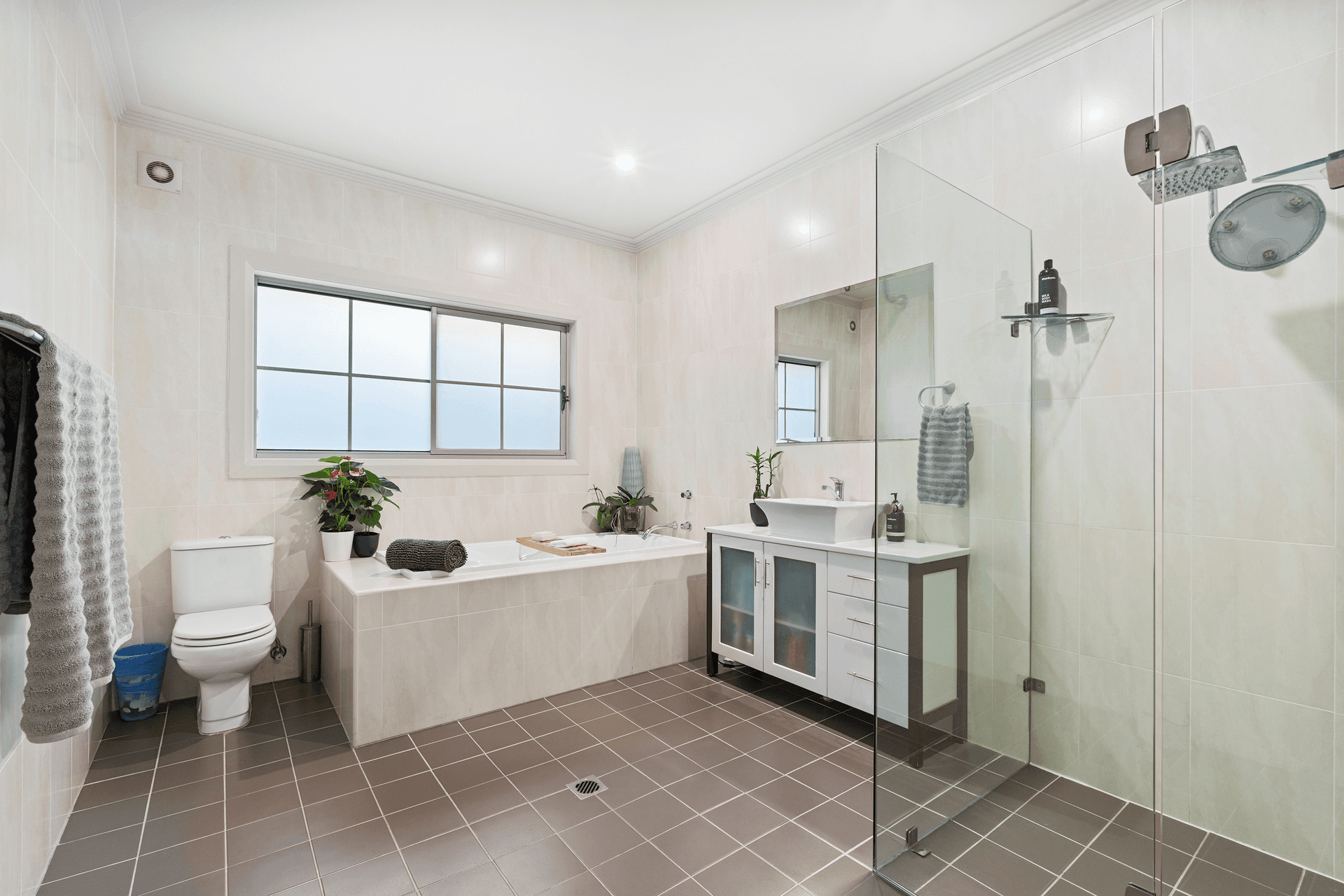 20A The Crescent, Woronora, NSW 2232