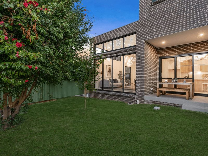 2 Cecil Street, DENISTONE EAST, NSW 2112