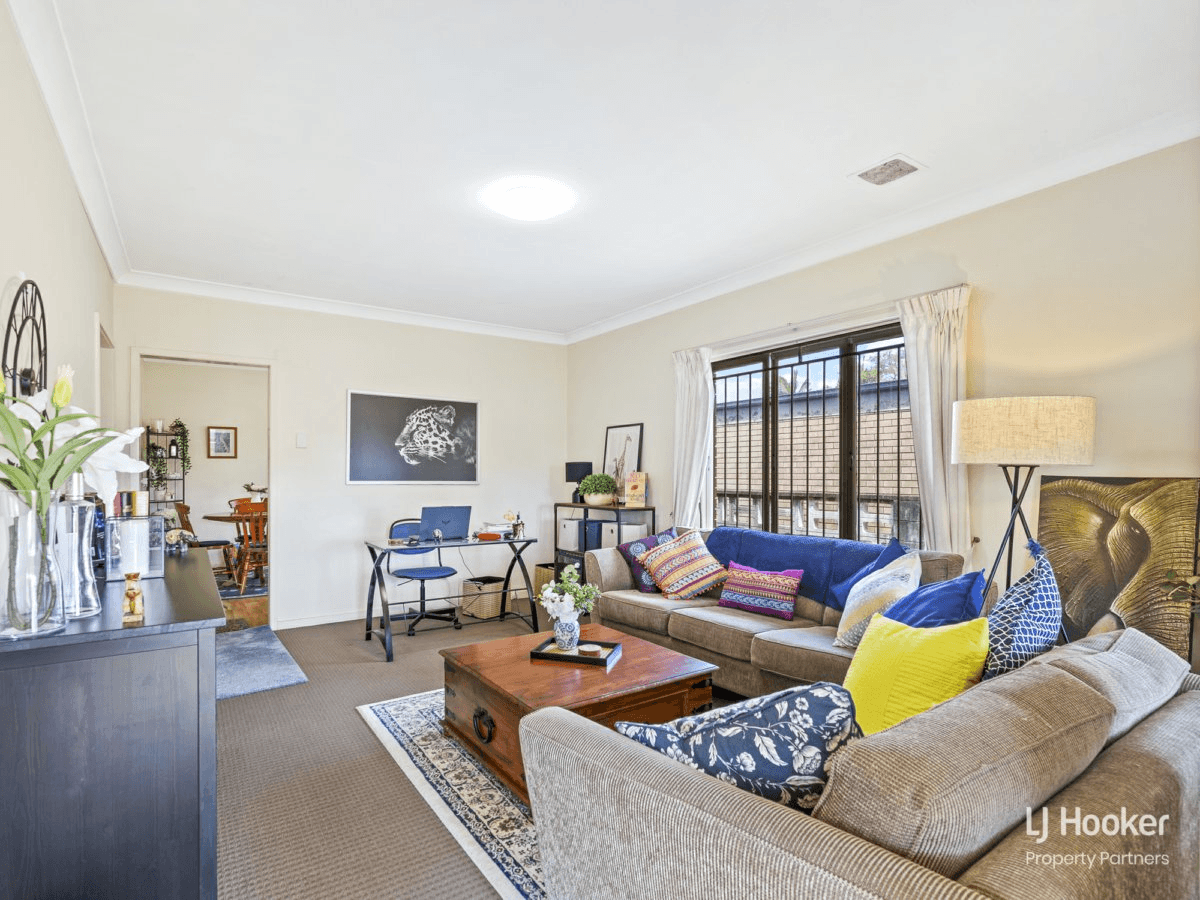 52 Shelley Street, SUNNYBANK, QLD 4109