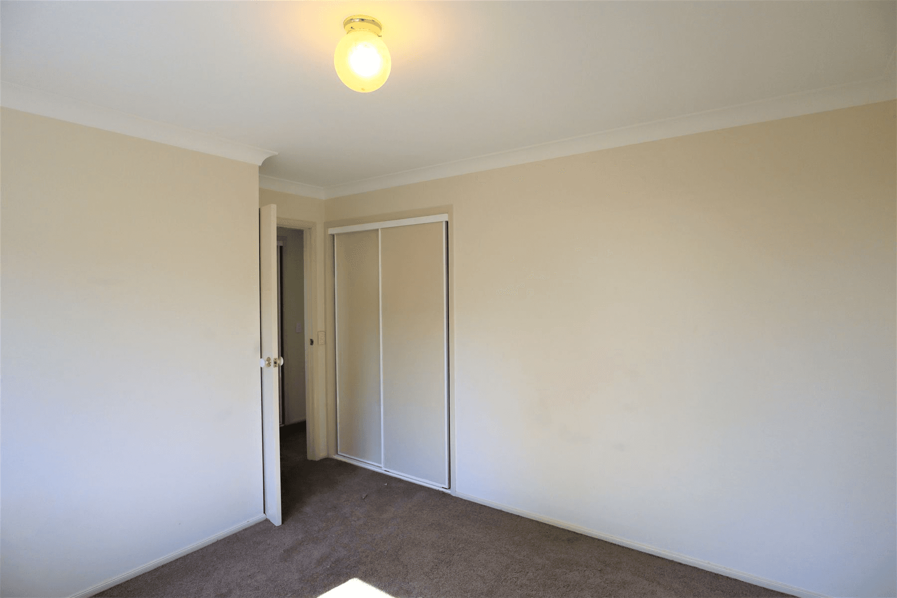 2/5 James Road, GOONELLABAH, NSW 2480