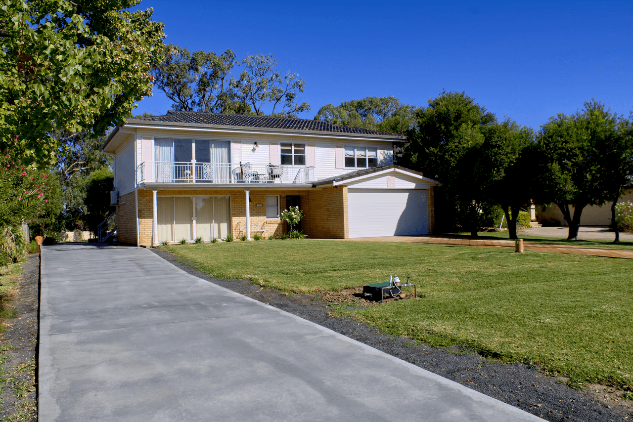 137 Gibbons Street, NARRABRI, NSW 2390