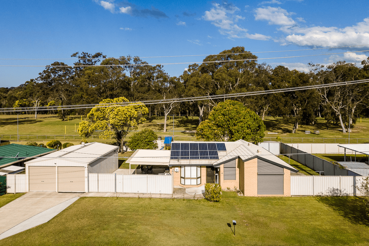 13 Bennett Drive, REGENTS PARK, QLD 4118