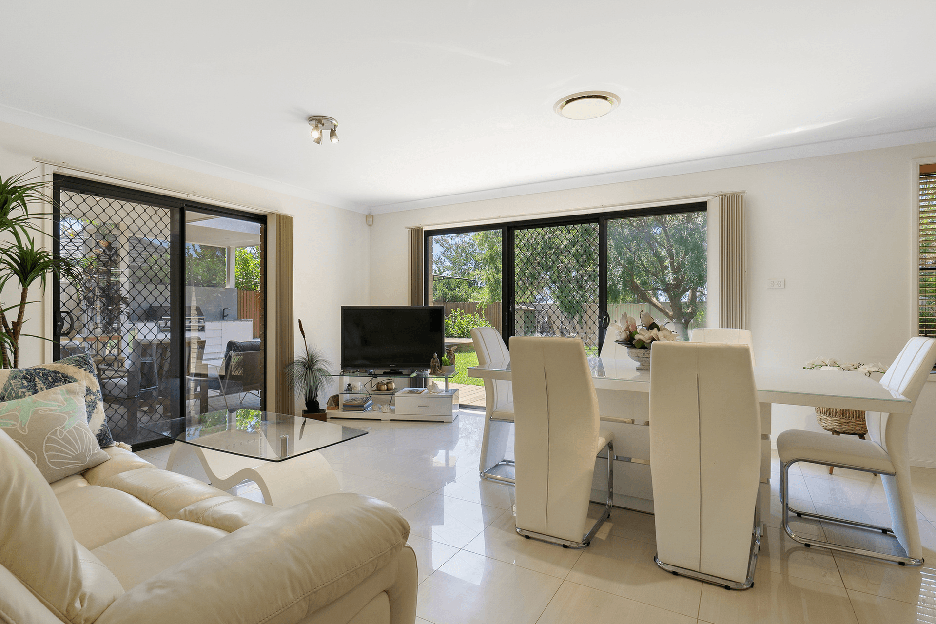 27 Throsby Close, Barden Ridge, NSW 2234