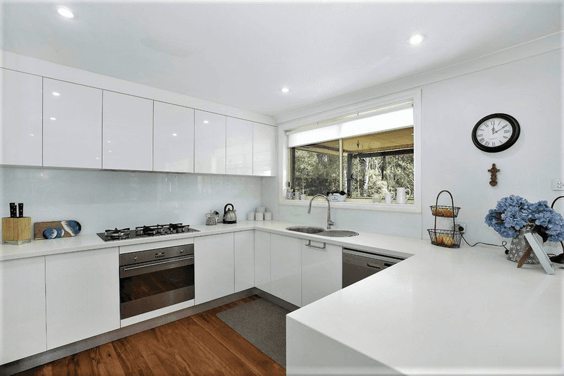 14 Lipton Close, WOODRISING, NSW 2284