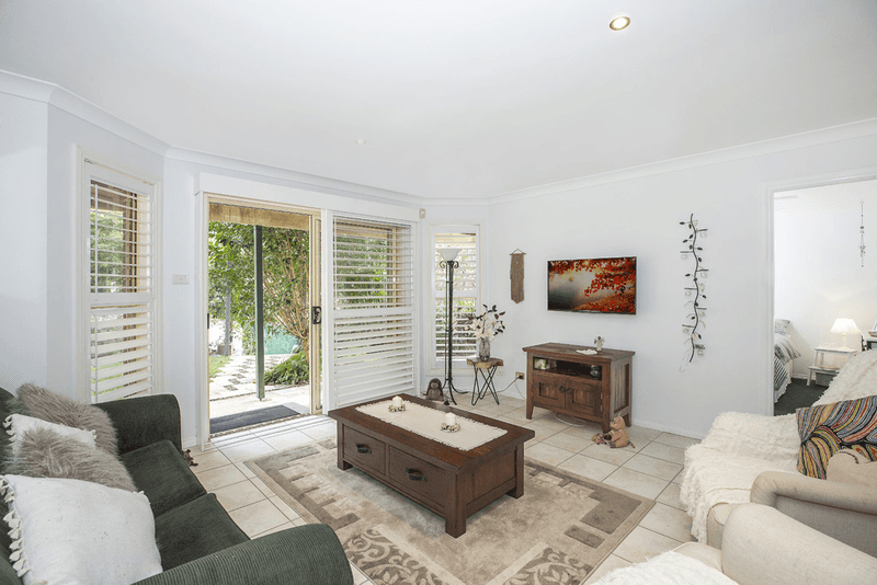 14 Lipton Close, WOODRISING, NSW 2284